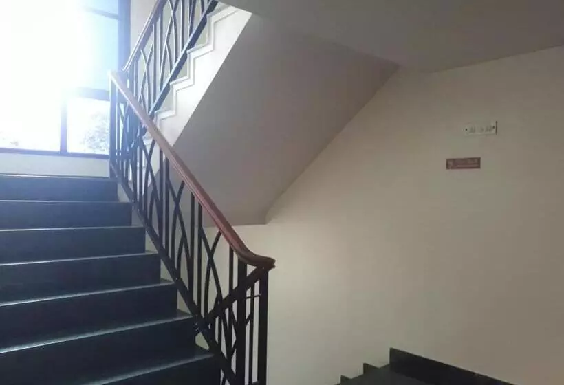 Fotos del hotel The Samrat Hotel Near Pune Railway Station:  13