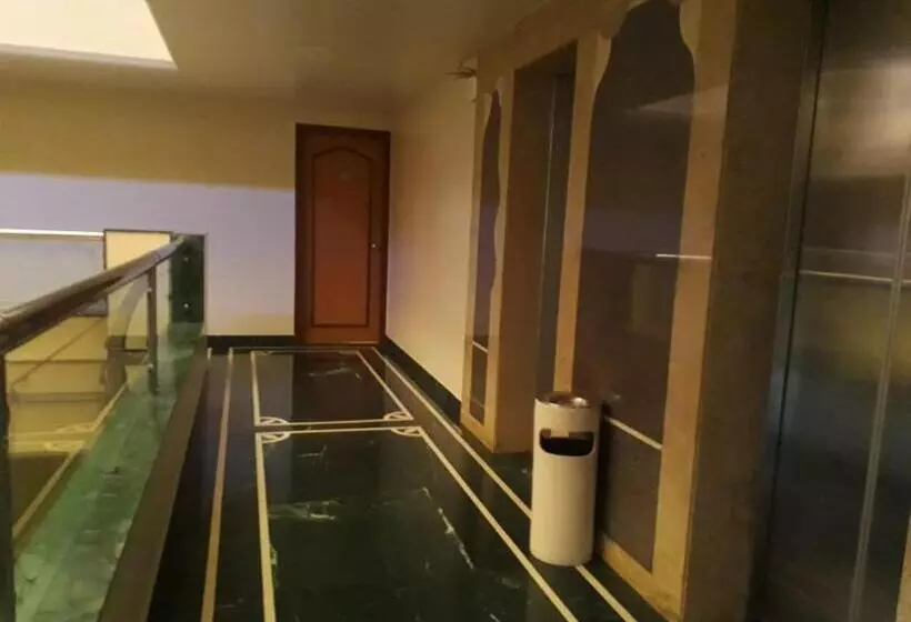 Fotos del hotel The Samrat Hotel Near Pune Railway Station:  8