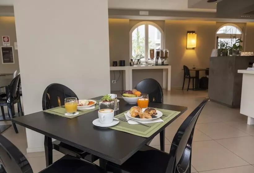 Fotos del hotel Airone City:  17