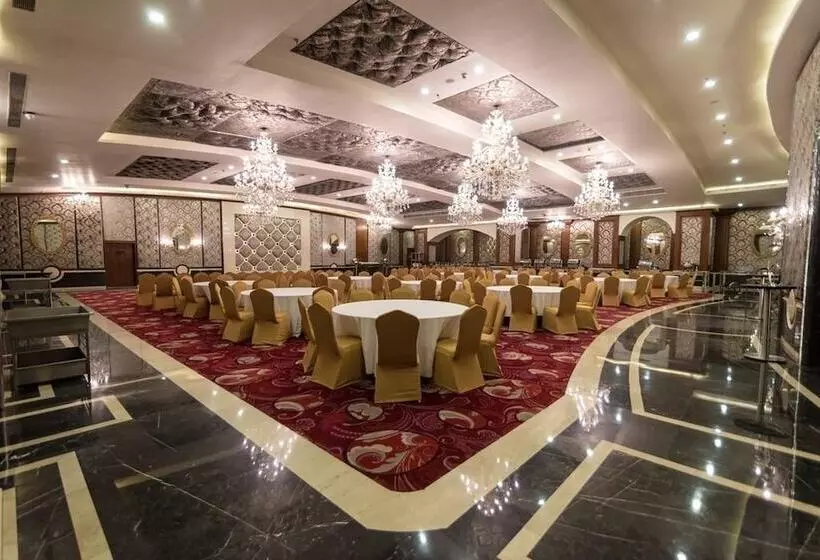 Fotos del hotel Shakun S And Resorts:  25