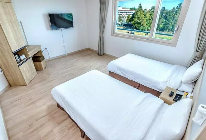 Fotos del hotel Jungmoon City:  24