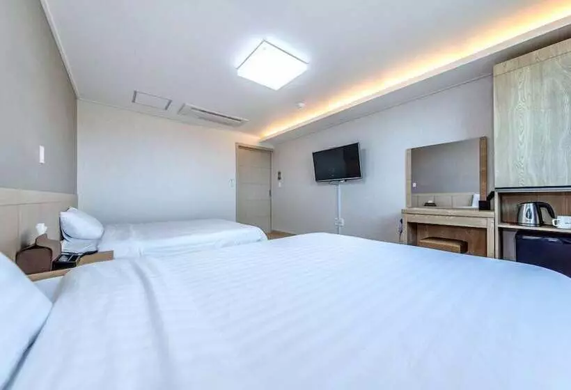 Fotos del hotel Jungmoon City:  10
