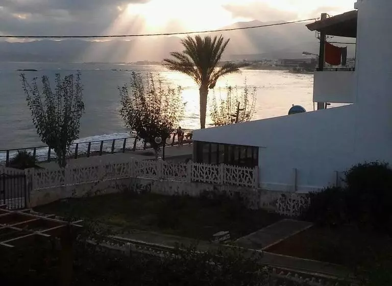 Fotos del hotel Triton:  8