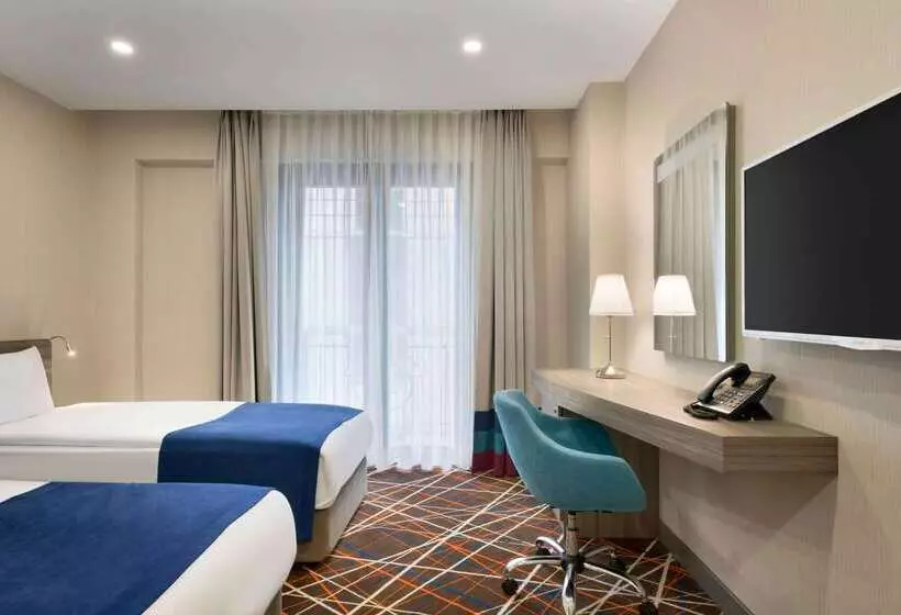 Fotos del hotel Tryp By Wyndham Istanbul Taksim:  15