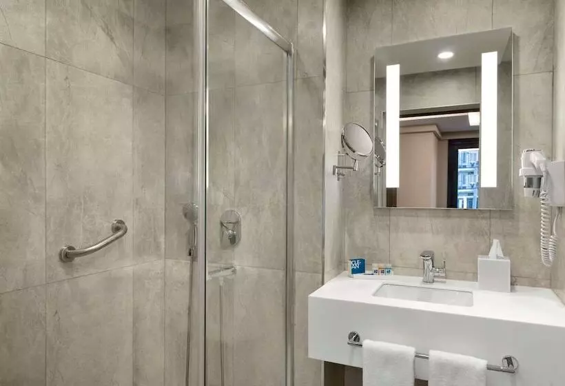 Fotos del hotel Tryp By Wyndham Istanbul Taksim:  7