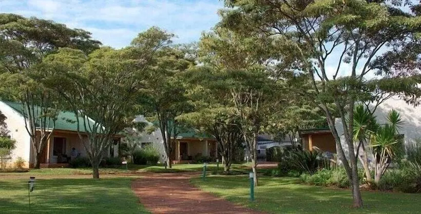 Fotos del hotel Woodlands Guest Lodge:  7