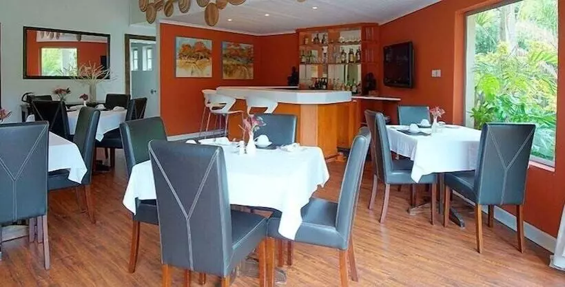 Fotos del hotel Woodlands Guest Lodge:  3