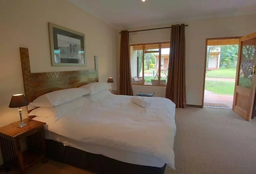 Fotos del hotel Woodlands Guest Lodge:  24