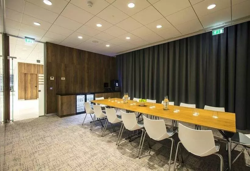 Fotos del hotel Courtyard By Marriott Edinburgh West:  8