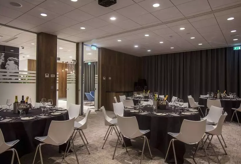 Fotos del hotel Courtyard By Marriott Edinburgh West:  12