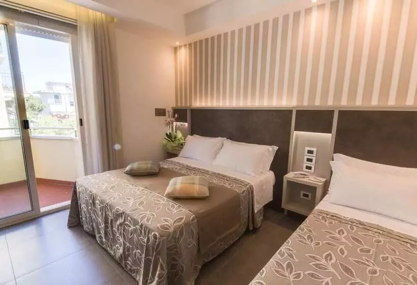 Fotos del hotel Cavour Cesenatico:  13