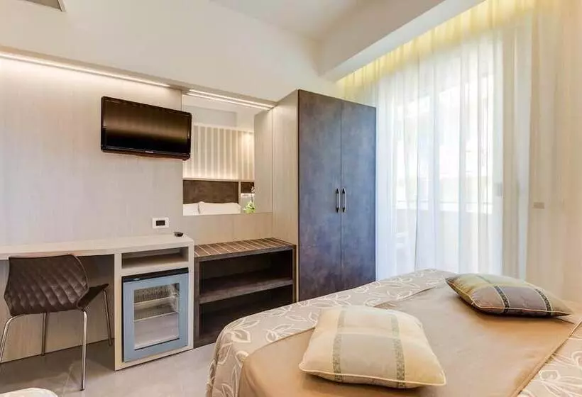Fotos del hotel Cavour Cesenatico:  21
