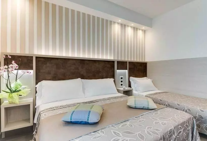 Fotos del hotel Cavour Cesenatico:  9