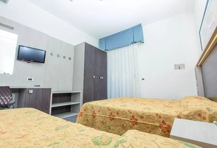 Fotos del hotel Cavour Cesenatico:  16