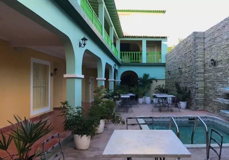 Fotos del hotel Hotel E La Calesa:  8