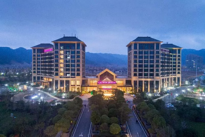 Fotos del hotel Crowne Plaza Nanchang Wanli, An Ihg:  16