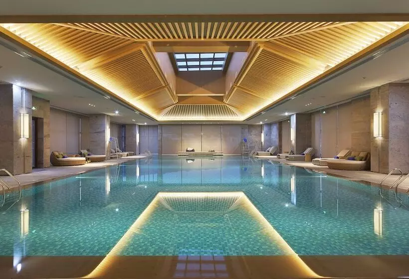 Fotos del hotel Crowne Plaza Nanchang Wanli, An Ihg:  2