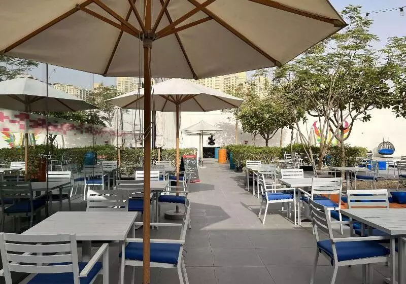 Fotos del hotel Element Me'aisam, Dubai:  9