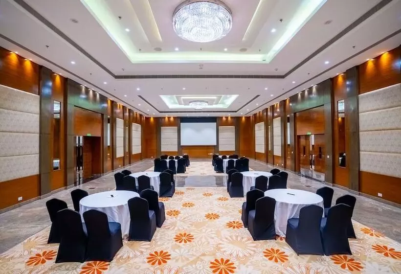 Fotos del hotel Radisson Blu Pune Hinjawadi:  10