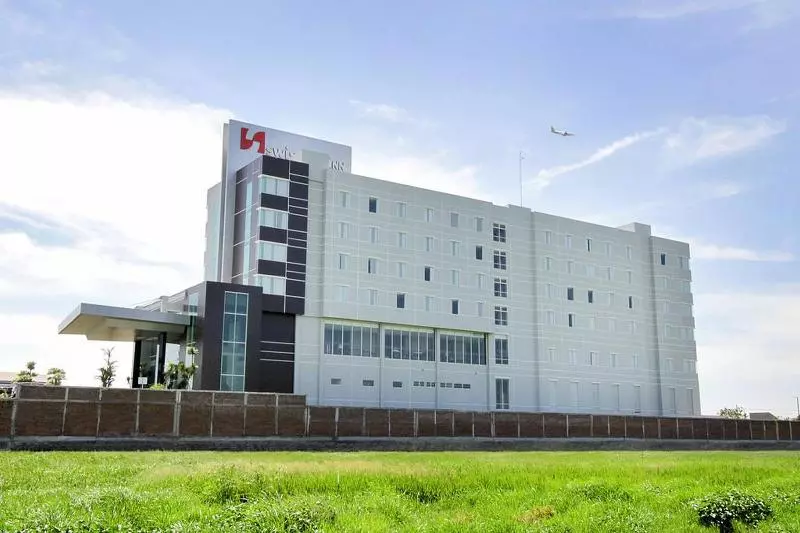 Fotos del hotel Swissbelinn Airport Surabaya:  5