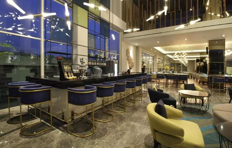 Fotos del hotel Swissbelinn Airport Surabaya:  4