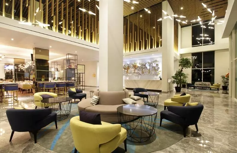 Fotos del hotel Swissbelinn Airport Surabaya:  2