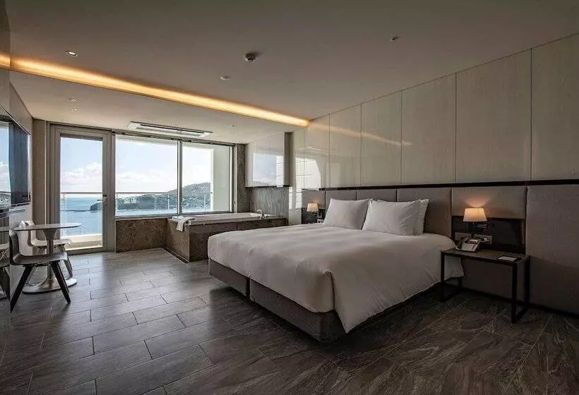 Fotos del hotel Ramada Suites By Wyndham Geoje:  11