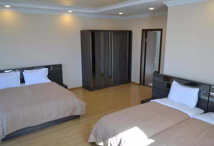Fotos del hotel Skyline Batumi:  3