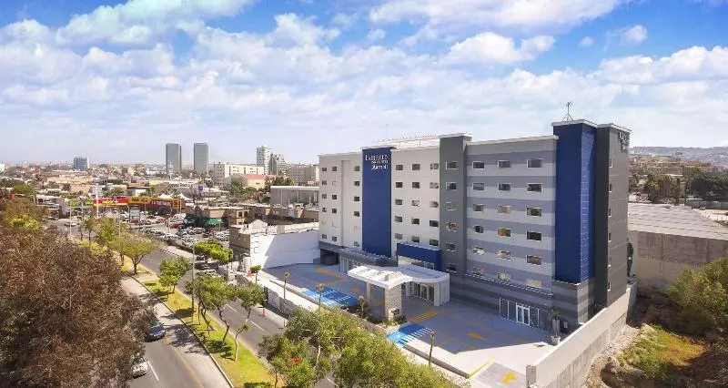 Fotos del hotel Fairfield Inn & Suites By Marriott Tijuana:  10