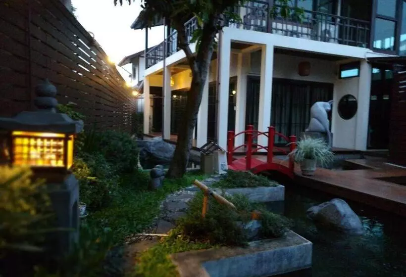 Fotos del hotel Aiims Tales Canal Boutique House:  19