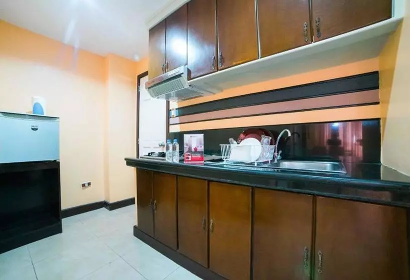 Fotos del hotel Reddoorz Plus @ Better Living Paranaque:  3
