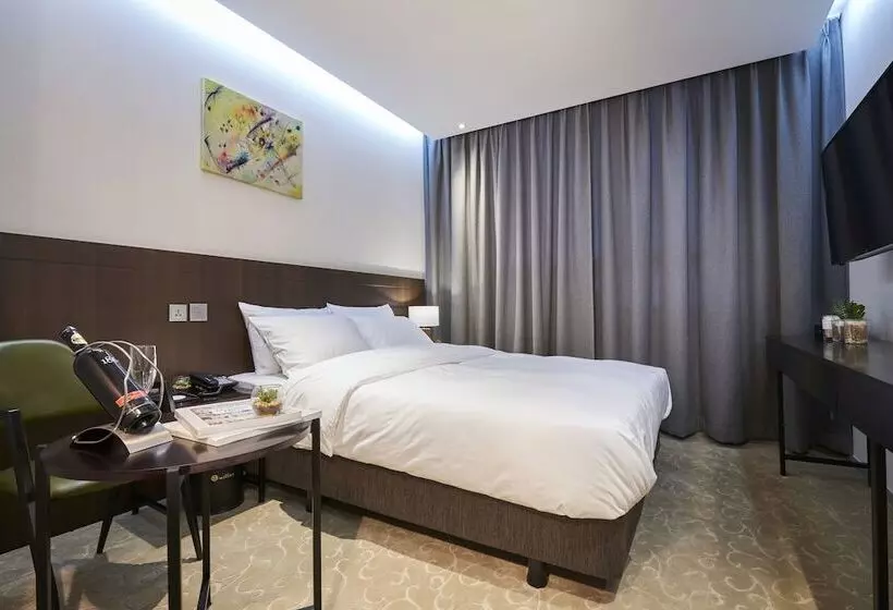 Fotos del hotel Mfelice:  9