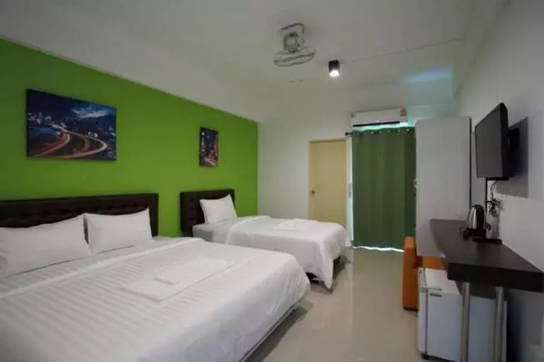 Fotos del hotel 2bedtel:  19