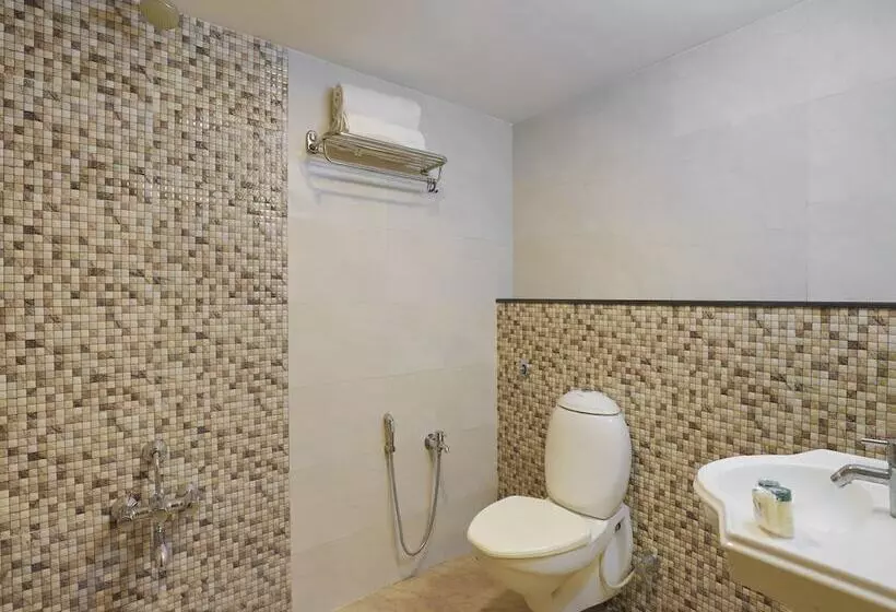 Fotos del hotel Oyo Flagship 321 Vastrapur Ahmedabad:  7