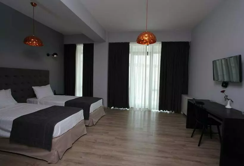 Fotos del hotel L.m Club:  18