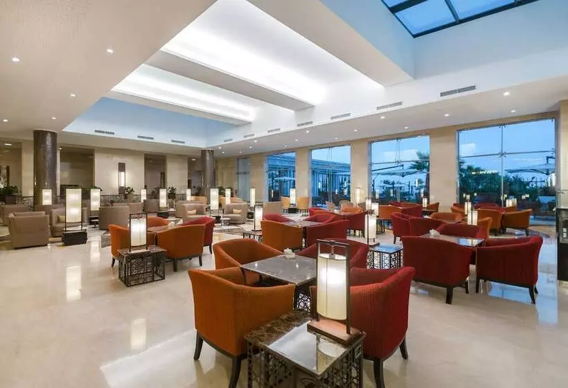 Fotos del hotel Mövenpick  Du Lac Tunis:  25