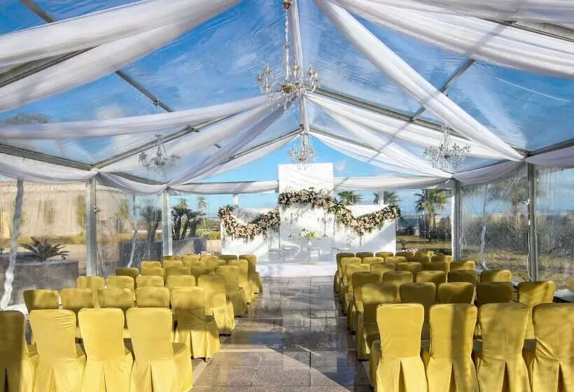 Fotos del hotel Mövenpick  Du Lac Tunis:  10