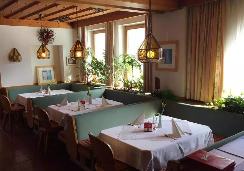 Fotos del hotel Knappenstuben:  8