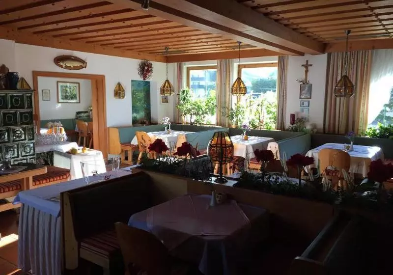 Fotos del hotel Knappenstuben:  11