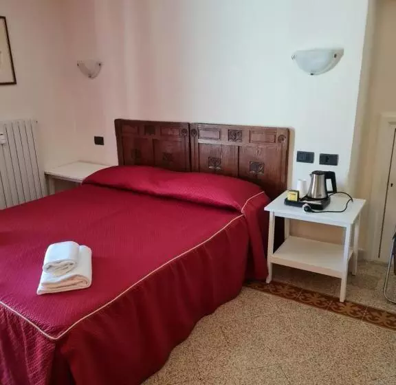 Fotos del hotel Soggiorno Isabella De' Medici:  4
