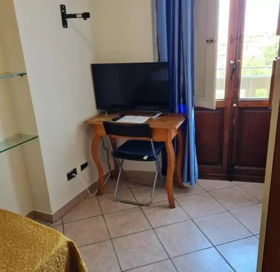 Fotos del hotel Soggiorno Isabella De' Medici:  23