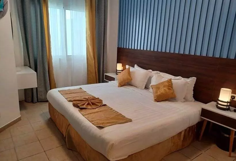 Fotos del hotel La Fontaine Lagoon Resort:  17