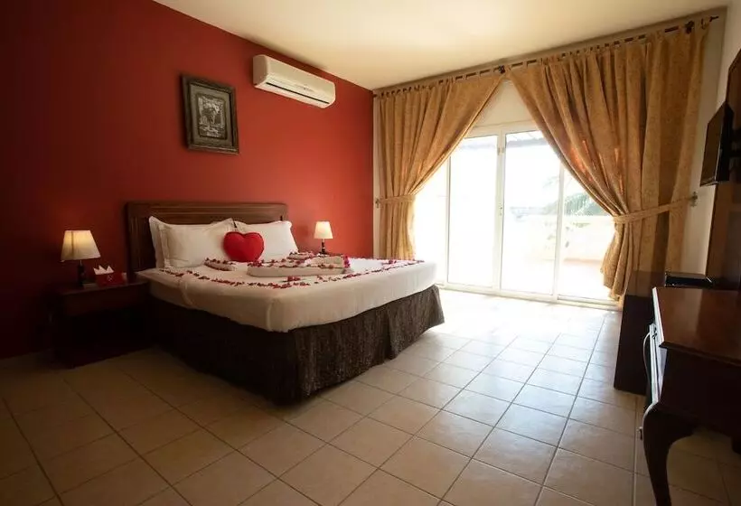 Fotos del hotel La Fontaine Lagoon Resort:  19