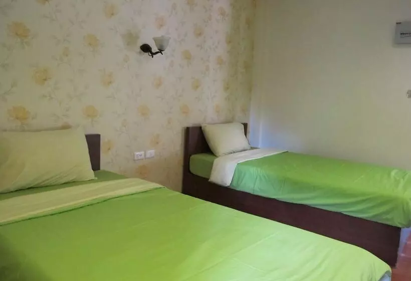 Fotos del hotel Koh Sichang Resort:  7
