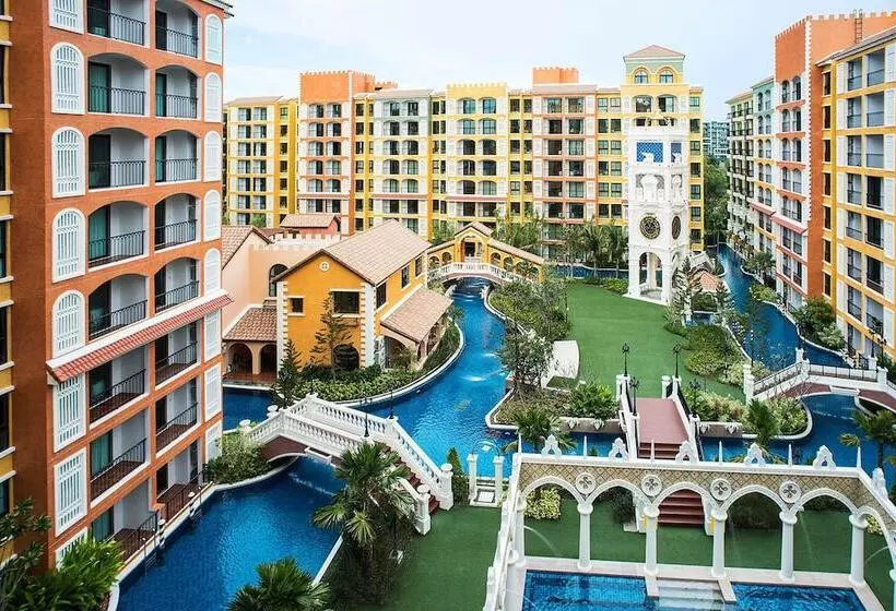 Fotos del hotel The Symphony Suites Pattaya:  18