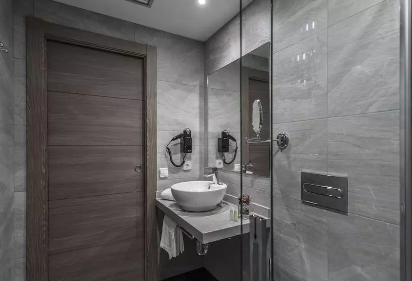 Fotos del hotel Suite Home Sardinero:  20