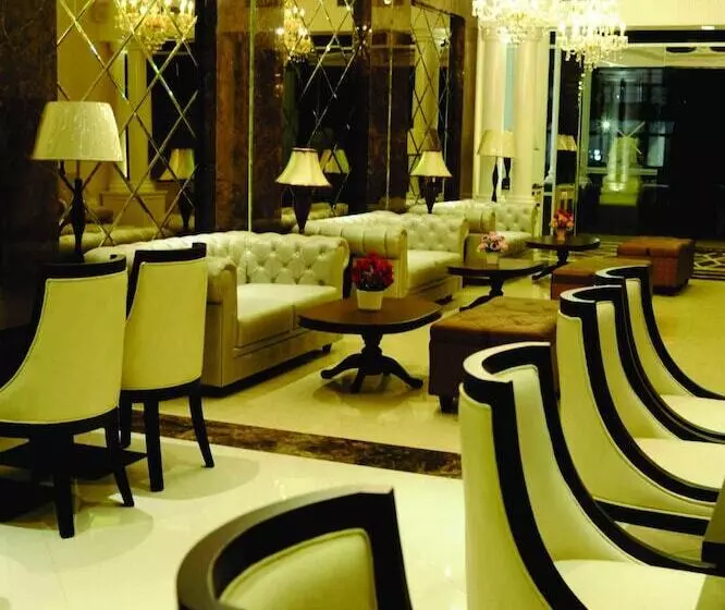 Fotos del hotel Liz Palace Inn:  2