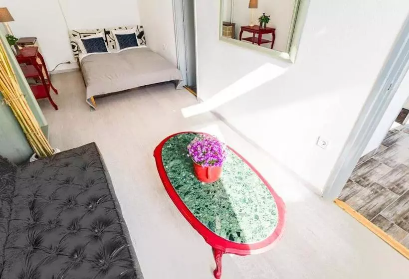 Fotos del hotel Souper Apartments Downtown:  15