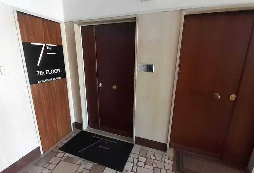 Fotos del hotel 7th Floor Suite:  2