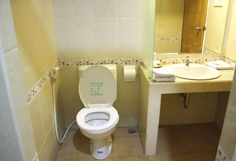 Fotos del hotel Exotic Komodo:  2